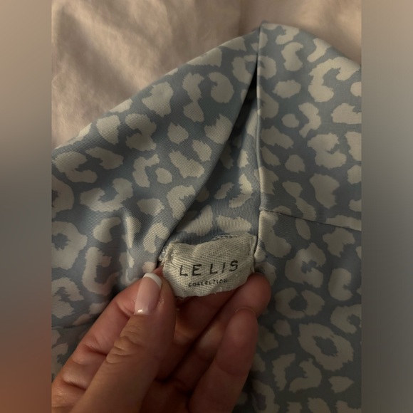 Baby blue cheetah print biker shorts - Picture 4 of 5